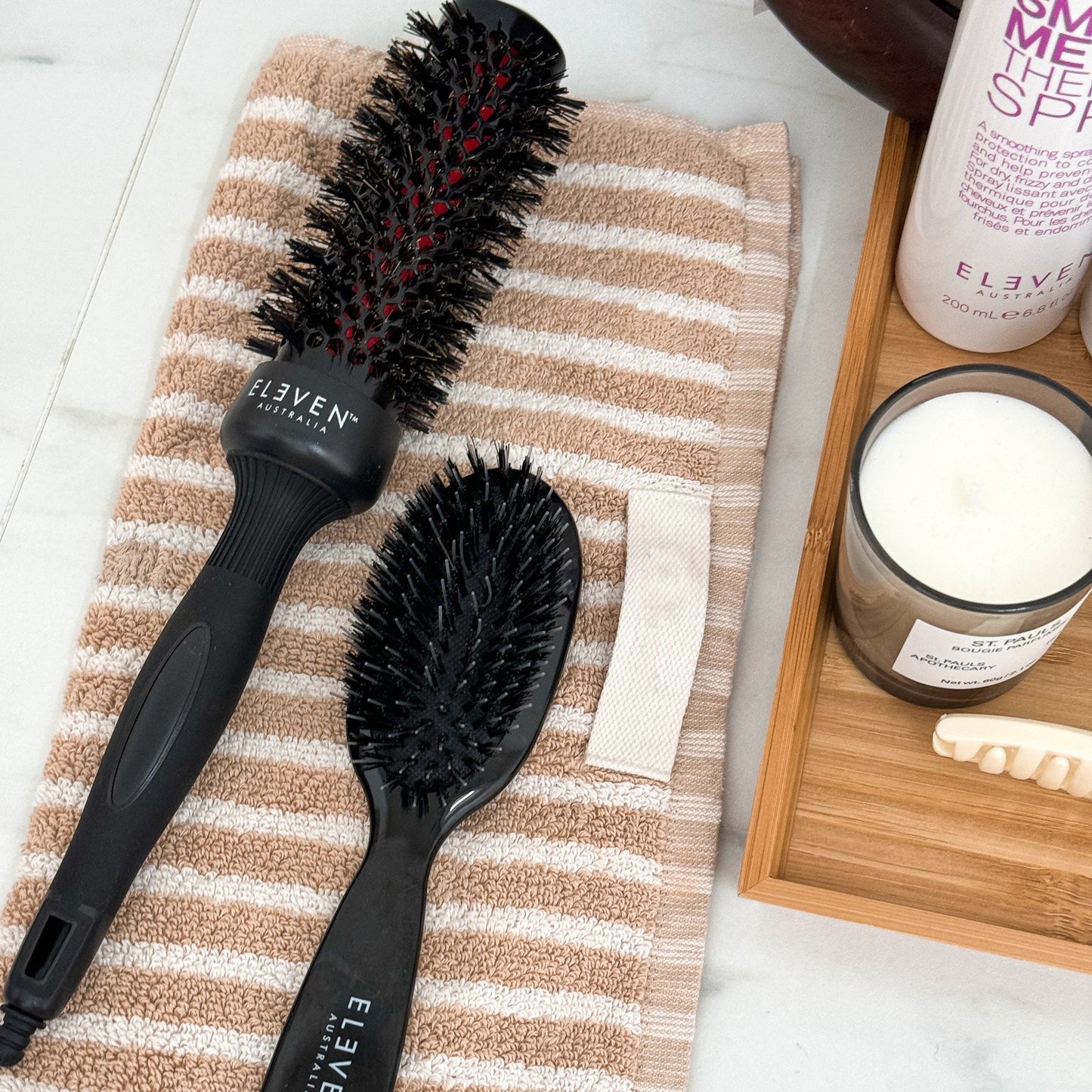 LARGE ROUND BRUSH